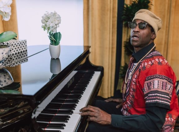 Celebrity Style Icons Shaping Music Fashion