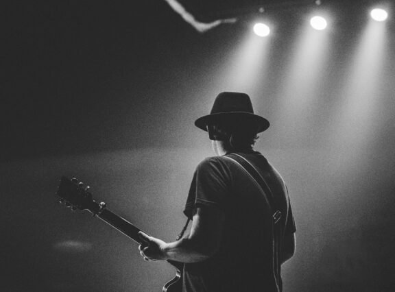 Understanding Record Label Signings: What Happens Behind the Scenes