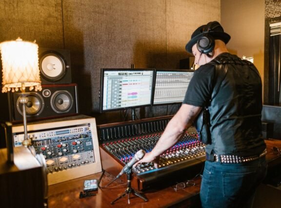 How Streaming Algorithms Are Shaping What We Listen To